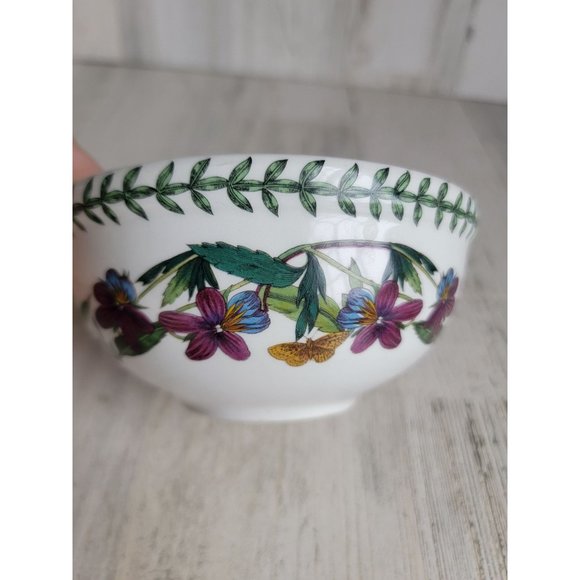 Portmeirion Botanic Gardens AS IS meadow saffron fruit bowl - Picture 4 of 9